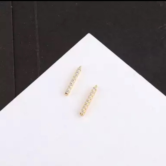 Yellow Gold Diamond Bar Pave Line Stud Earrings - Picture 5 of 5